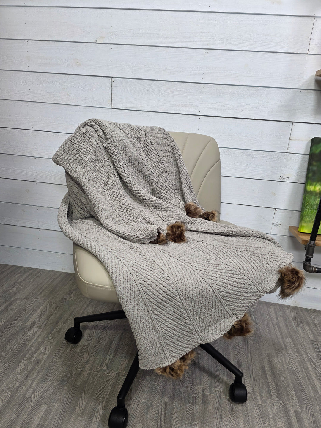 Cozy Blanket - Gray w/ Pom-Poms