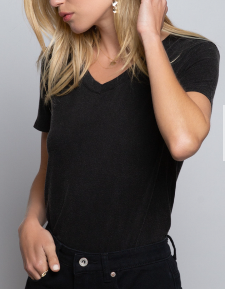 POL - Short Sleeve Relaxed V Neck Tee