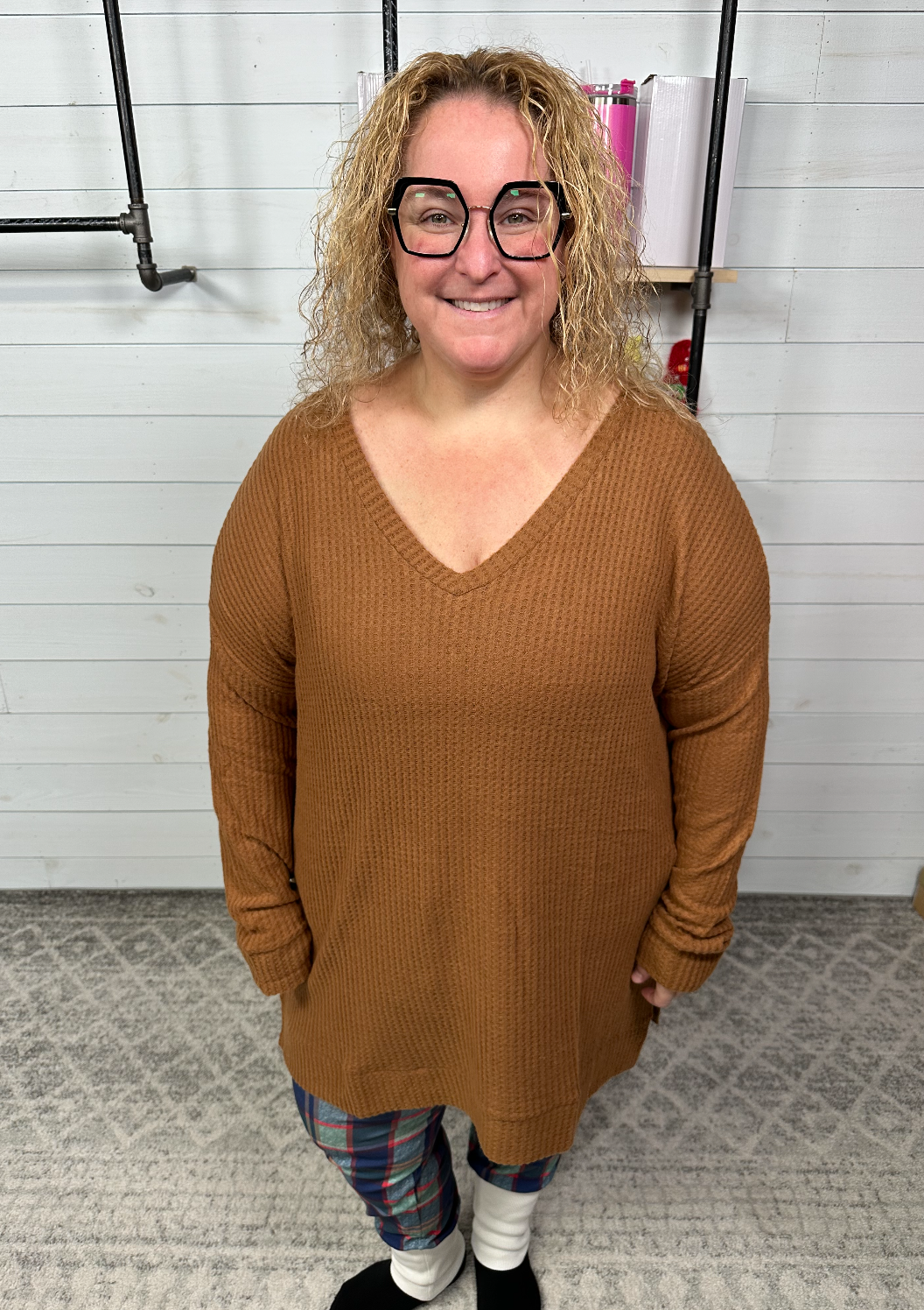 Zenana - Waffle Knit V Neck in Camel