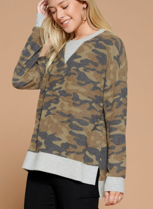 Oddi - Camo French Terry Top