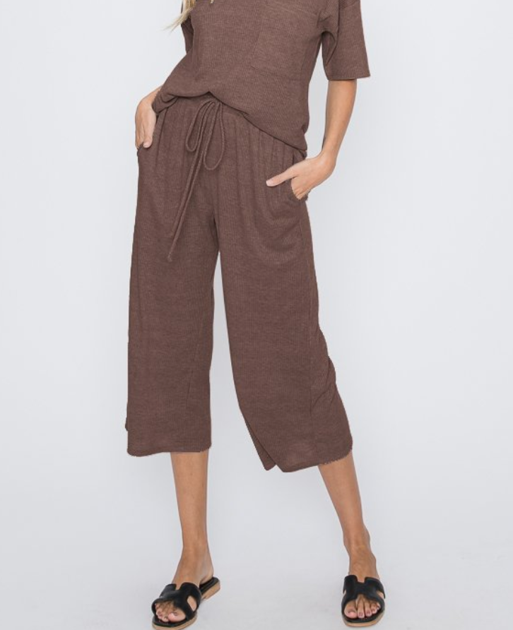 Heimish - Mocha Capri Pants