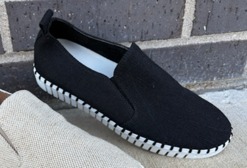 Very G - Black Slip On Sneaker