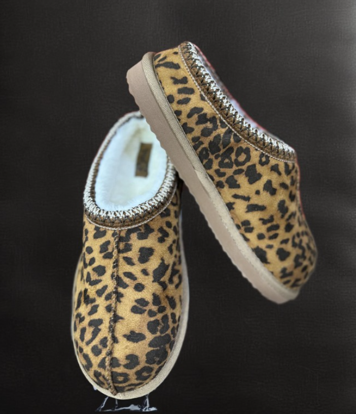Very G - Leopard Slipper