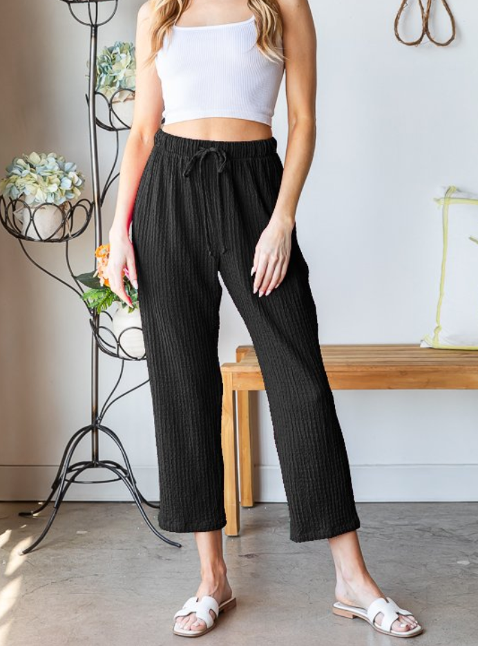 Heimish - Black Capri Pants
