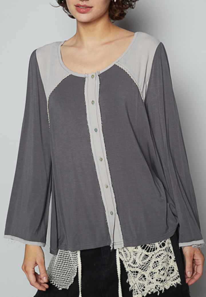 POL Live Box Oct - Round Neck Top with Buttons