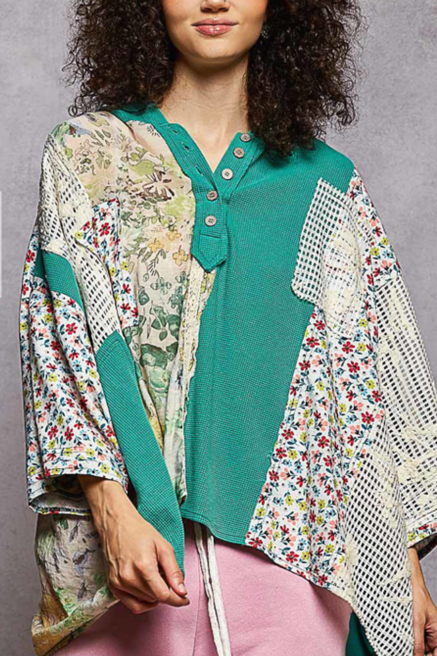 POL Live Box Oct - Oversized Crochet Top