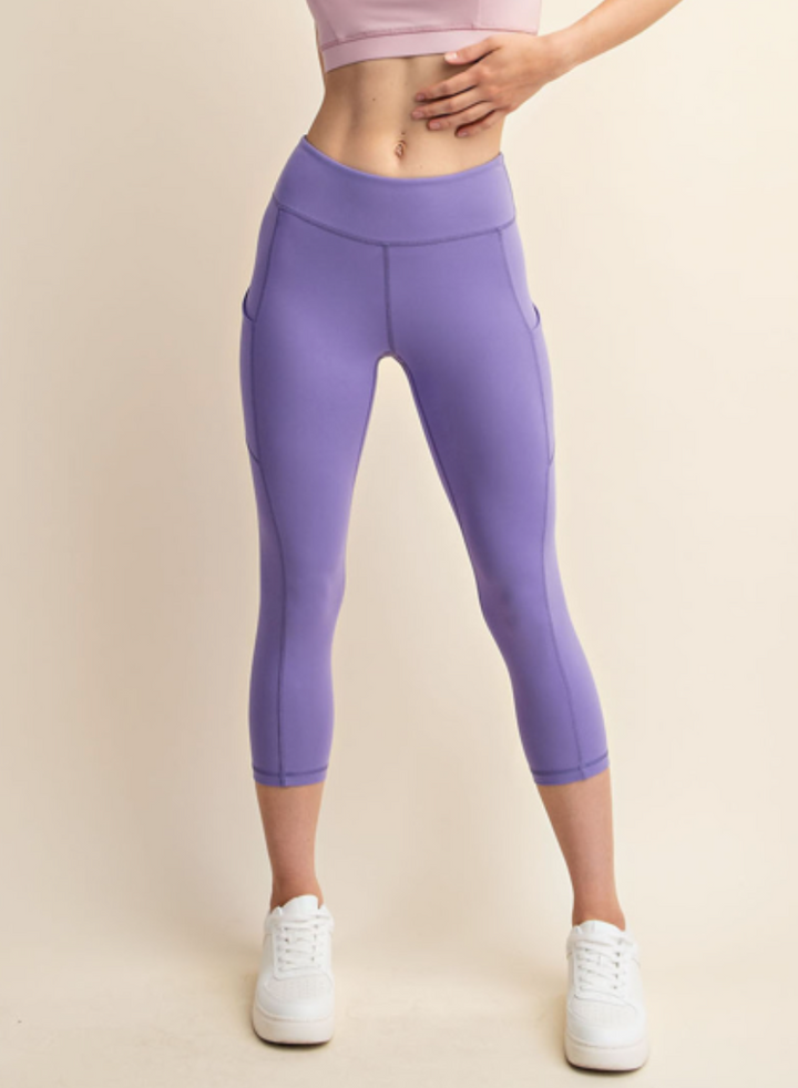 Rae Mode - CAPRI LENGTH YOGA LEGGINGS WITH POCKETS