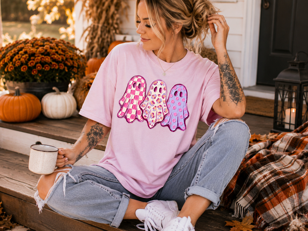 Girlie Ghostie graphic tee