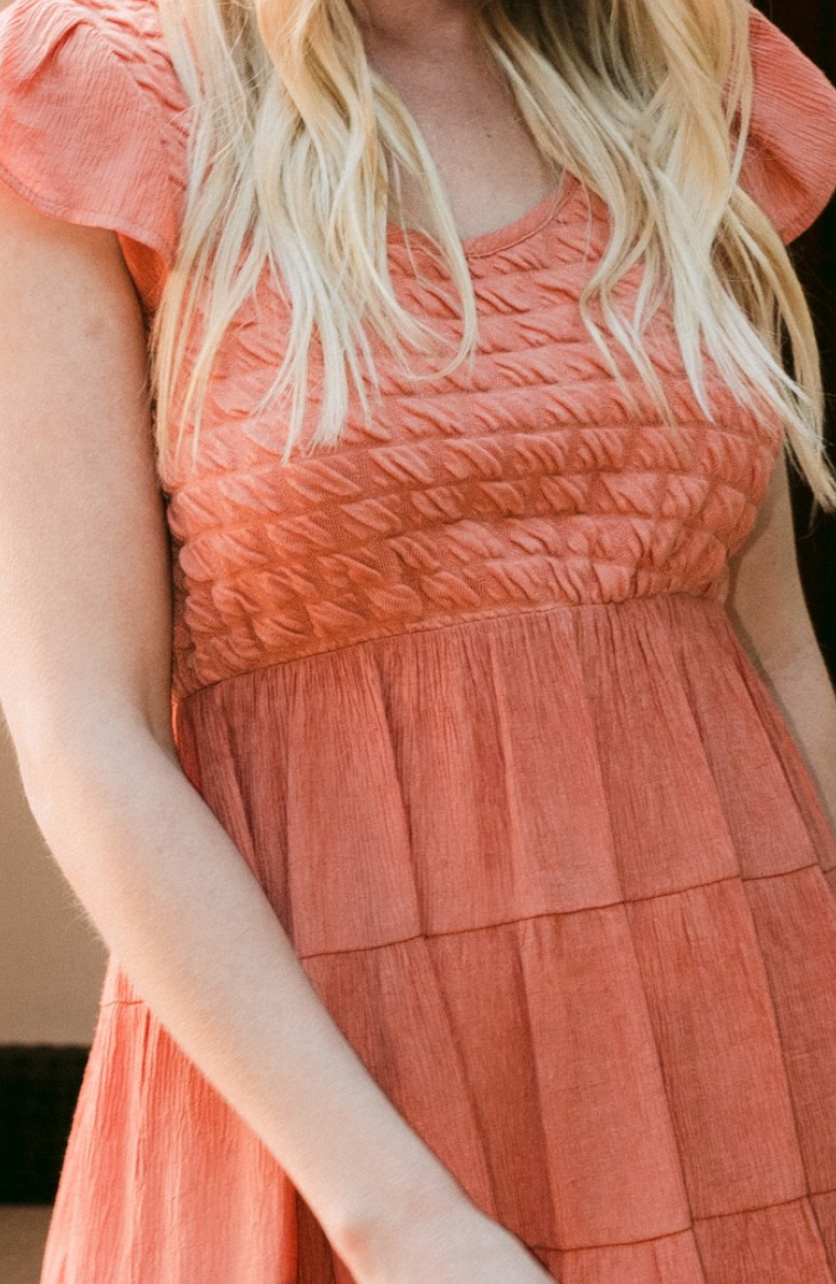 Oddi - Coral Dress w/Texture Top and Flutter Sleeve