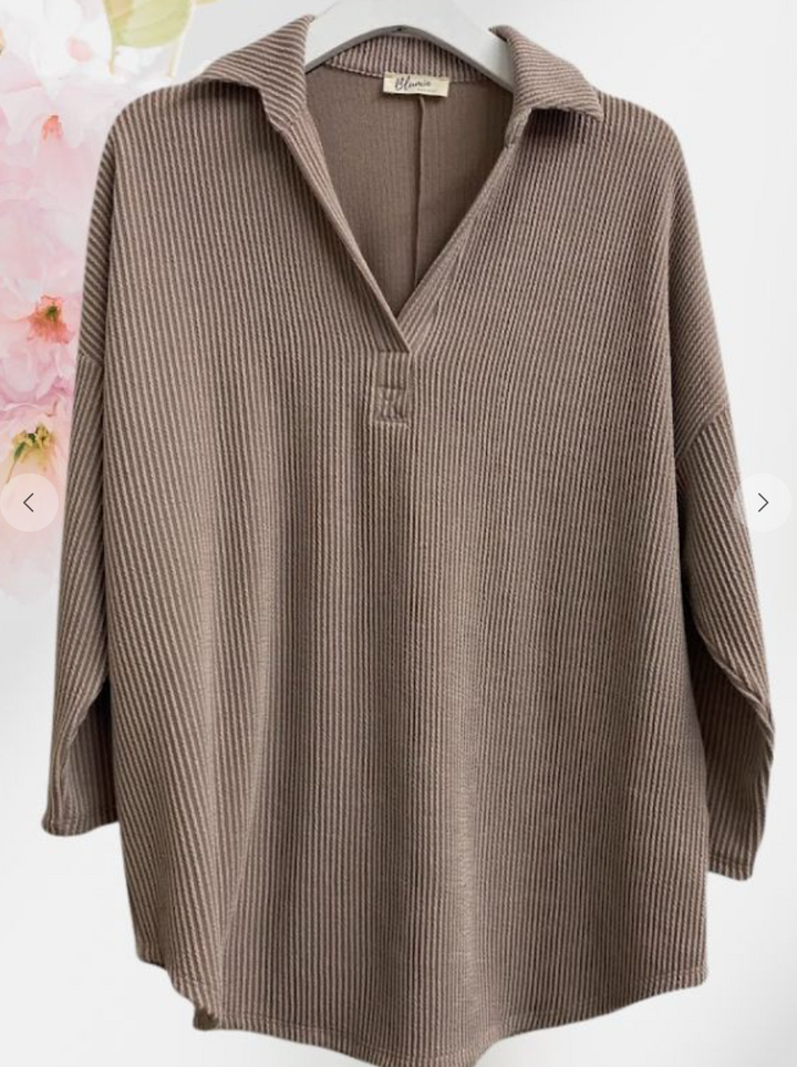 Blumin - V Neck Collared Long Sleeve Top