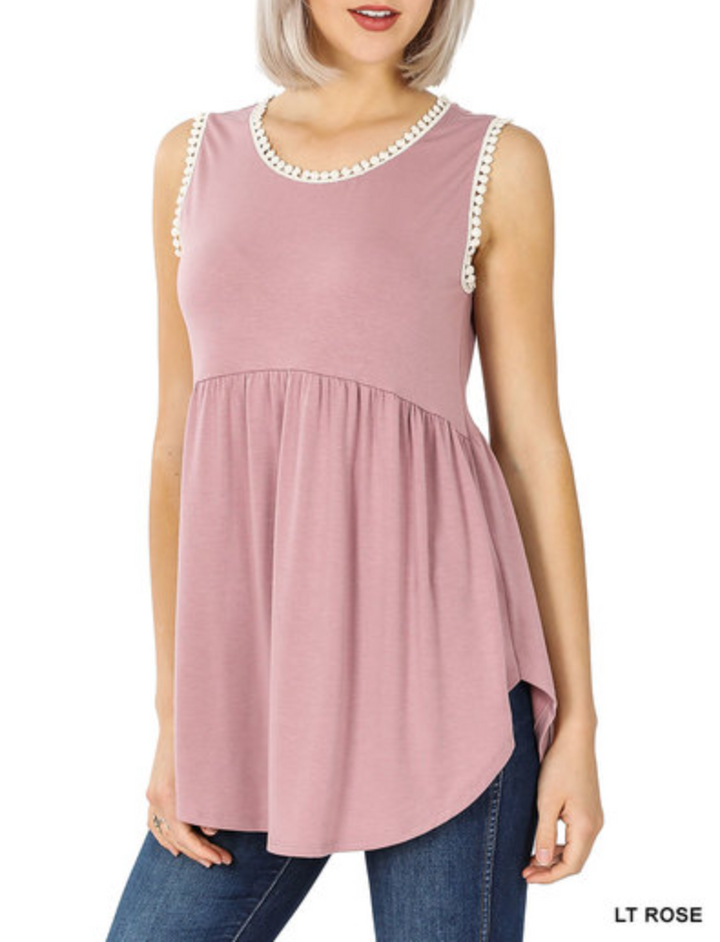 Zenana - SLEEVELESS EMPIRE WAIST SHIRRING TOP