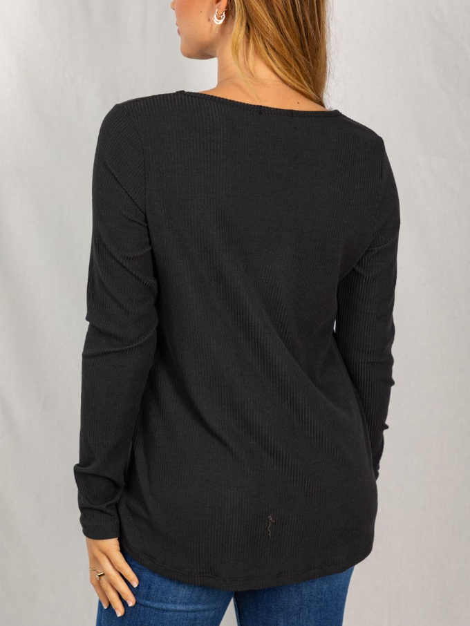 White Birch - Keyhole Black Top