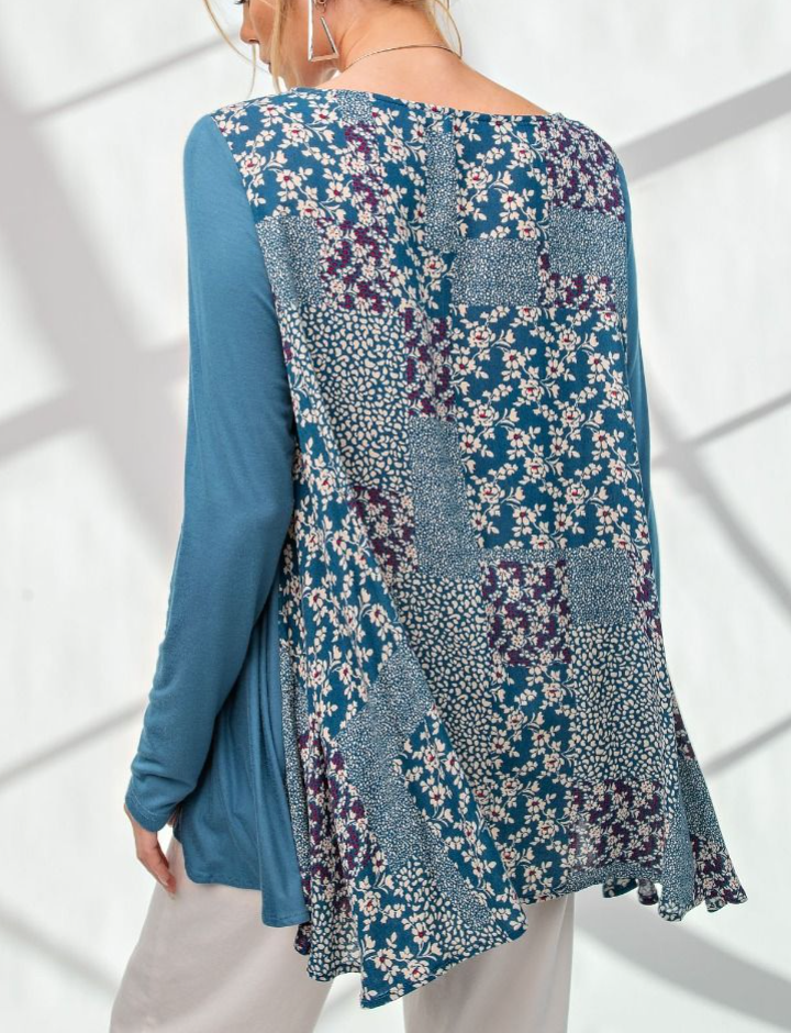 Easel - PRINTED BACK LOOSE FIT TUNIC TOP