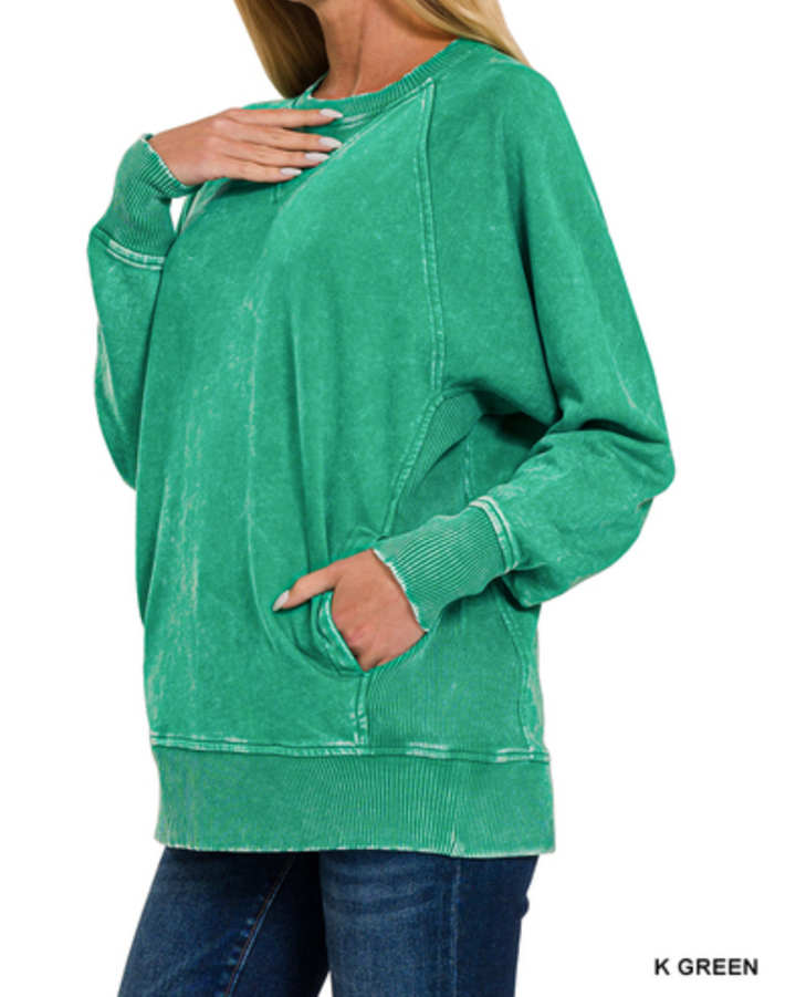 Zenana - ACID WASHED FRENCH TERRY PULLOVER WITH POCKETS