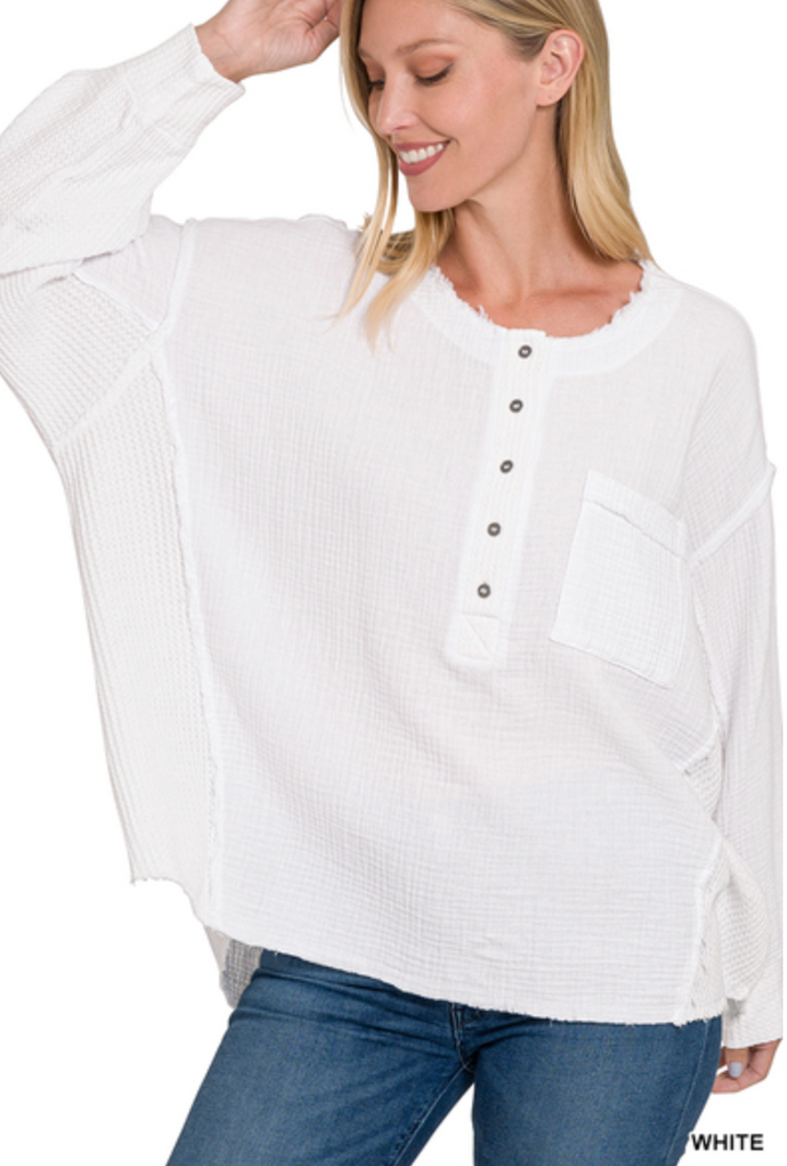Zenana - DOUBLE GAUZE OVERSIZED 3/4 BUTTON HENLEY NECK TOP