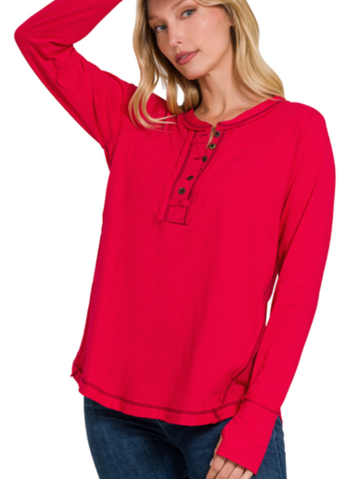 Zenana - THUMB HOLE CUFFS BUTTON CLOSURE LONG SLEEVE TOP