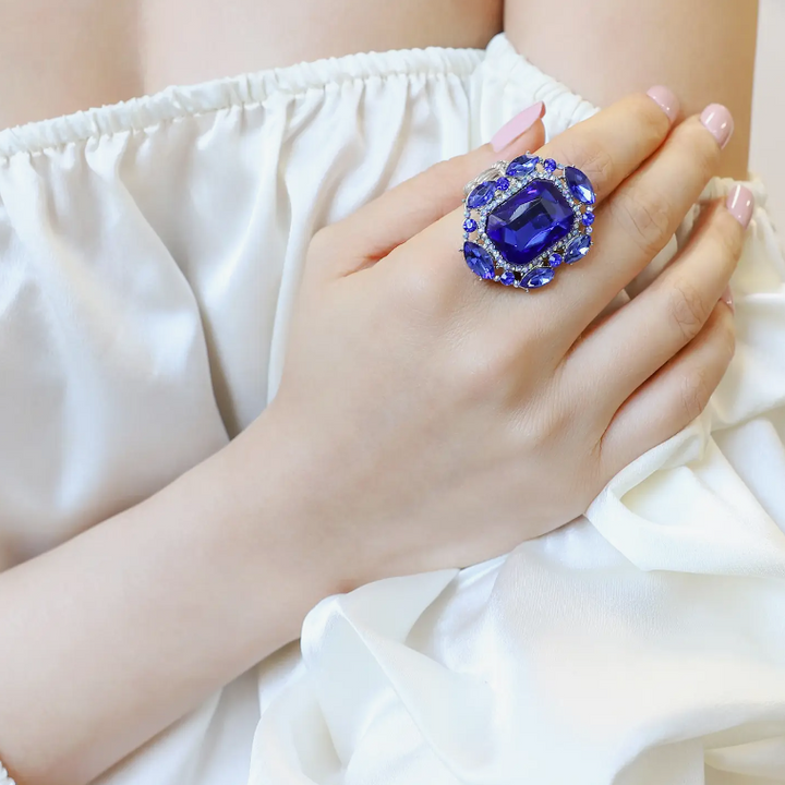 Victorian Style Rhinestone Stretch Ring