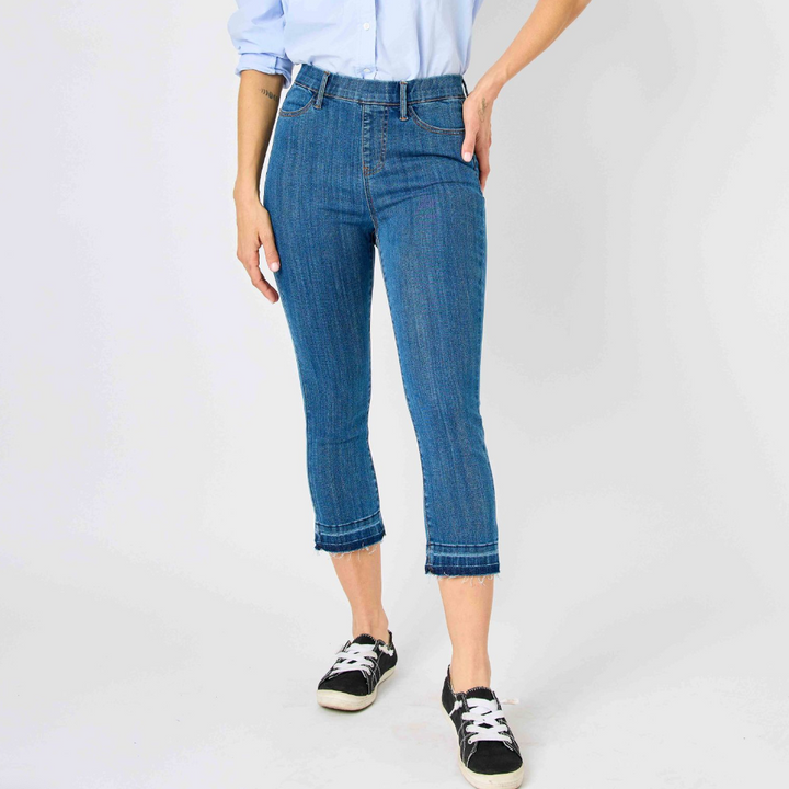 Judy Blue - High Waist Pull On Capri Jeans