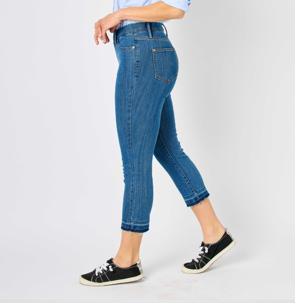 Judy Blue - High Waist Pull On Capri Jeans