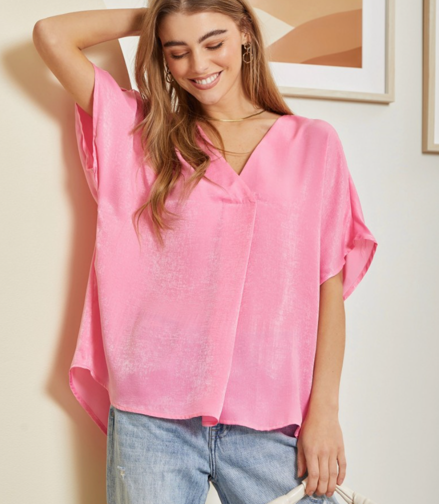 Andree by Unit - V Neck Relaxed Fit Top