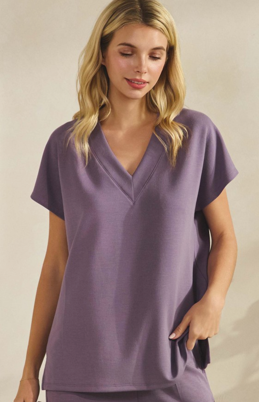 Yelete - V-Neck Lightweight Modal Scuba Top