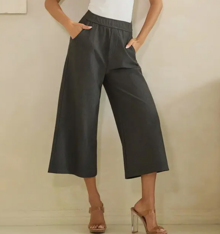 Yelete - Soft Stretch Ponte Cropped Pants