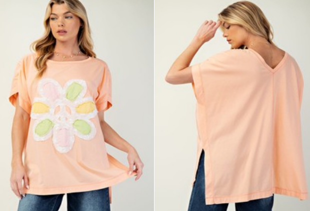 Easel - Peach Floral Patch Top