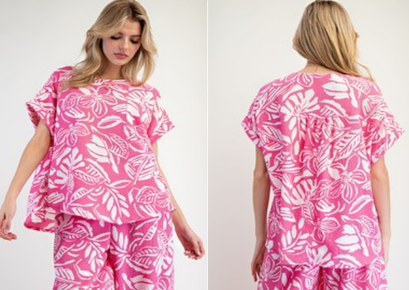 Easel - Short Sleeve Floral Top