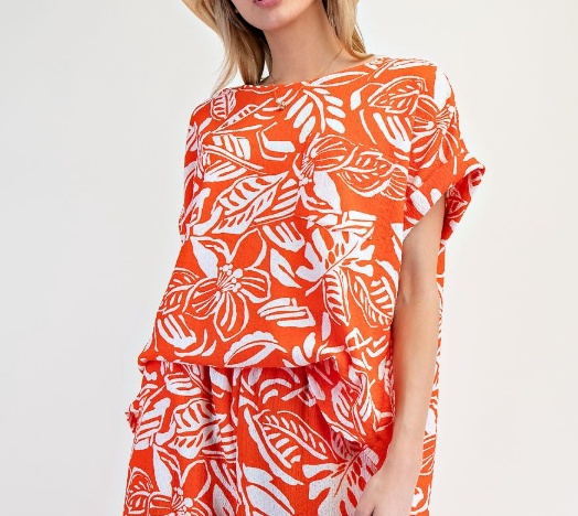 Easel - Short Sleeve Floral Top