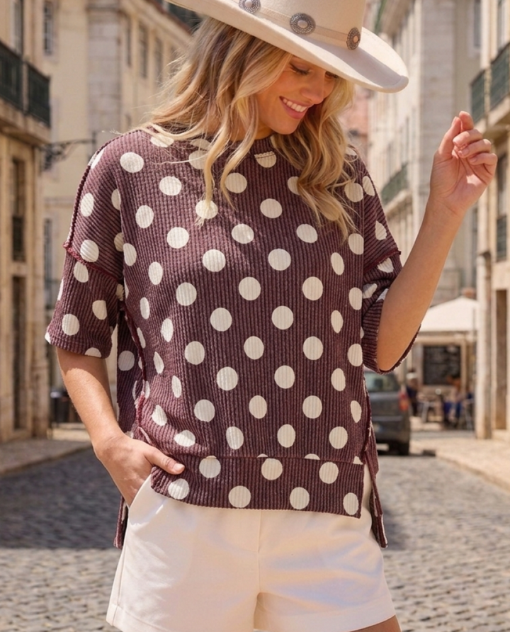 Celeste Live Box September - Short Sleeve Polka Dot Top