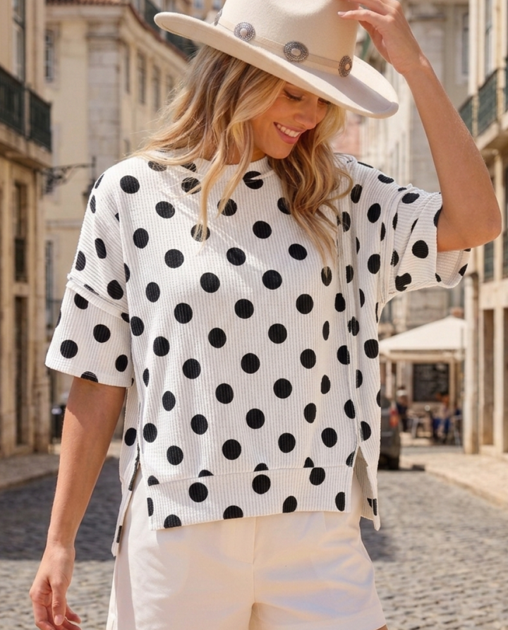 Celeste Live Box September - Short Sleeve Polka Dot Top