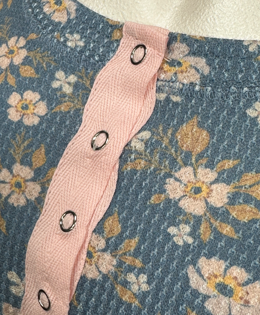 Blakeley - Snap Button Top