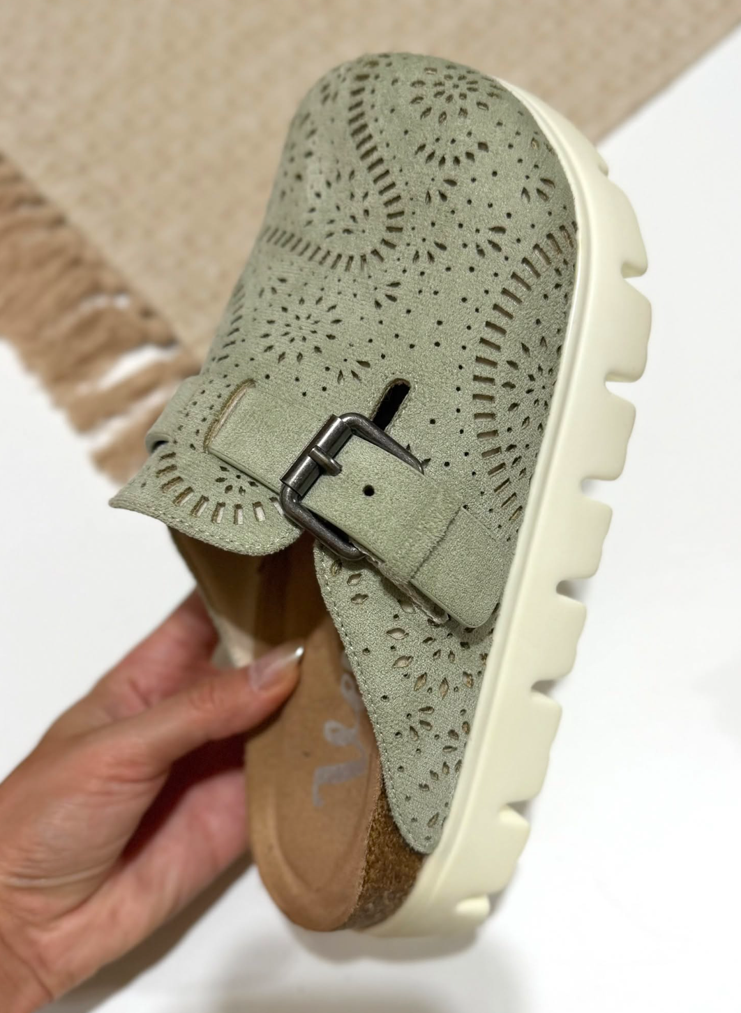 Very G - Clog