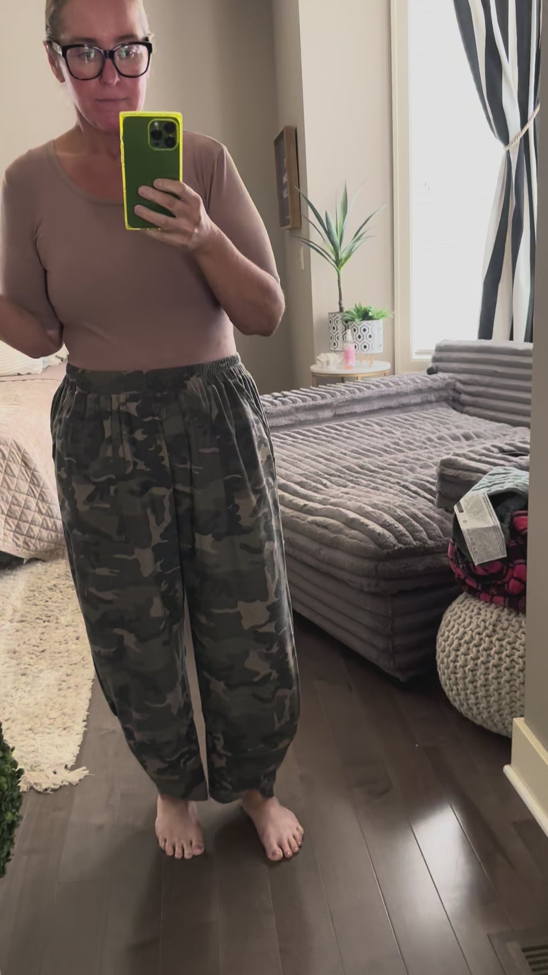 Blakeley - Camo Capri Pants