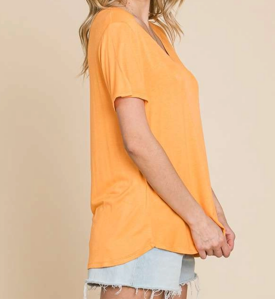 Culture Code - Semi Loose V Neck Short Sleeve Top